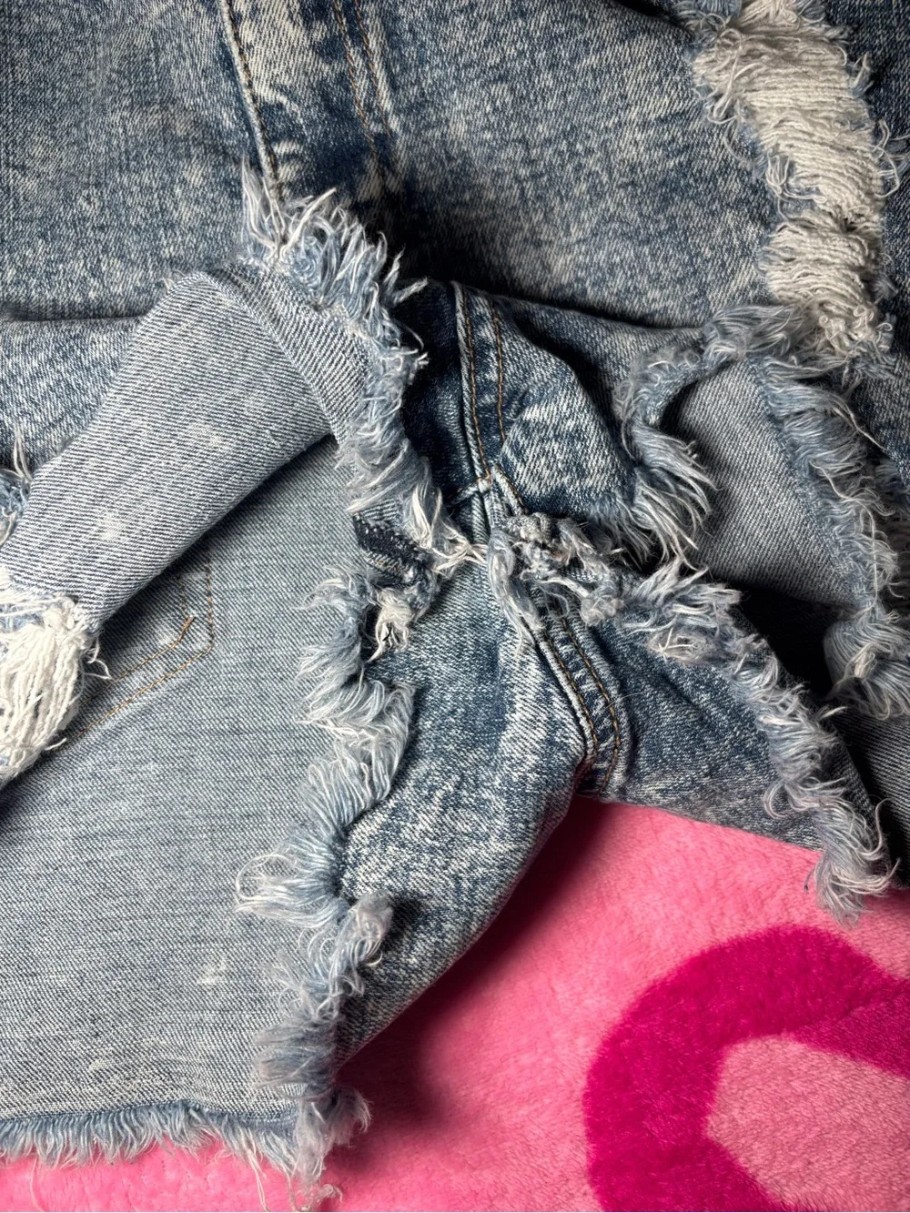 Almost Famous Denim Shorts - Picture 6 of 14